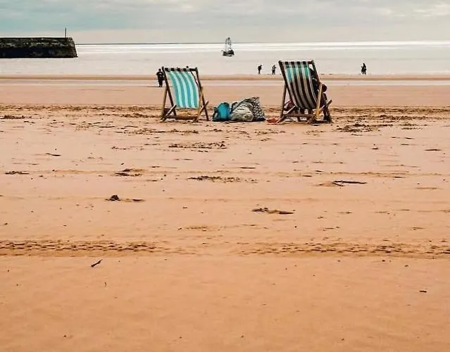 アパート The Cask